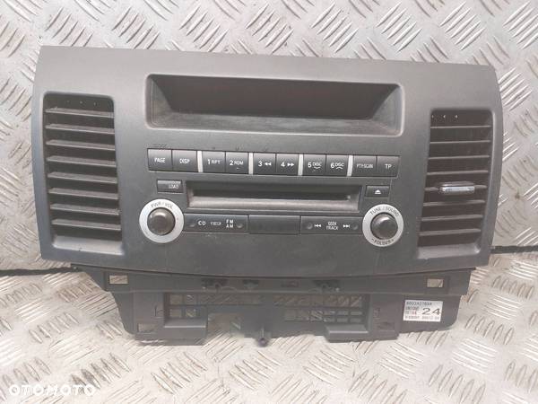 RADIO + PANEL RADIA LANCER VIII 2011R 8002A378 - 9