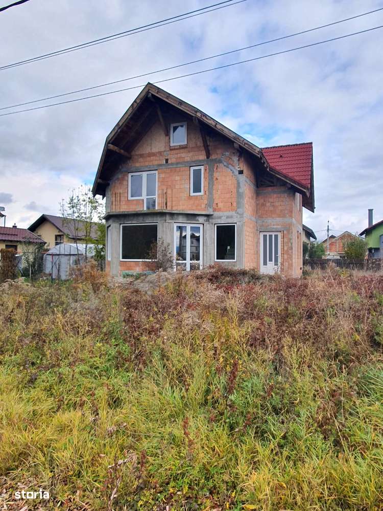 Casă la roșu de vânzare în Hărman, Cartierul Tineretului-0