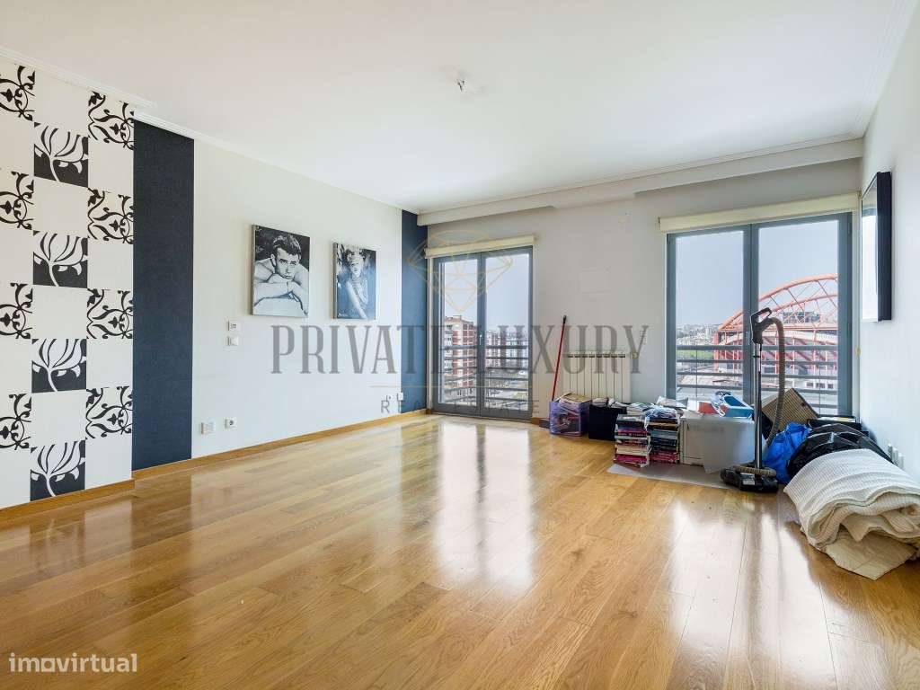 Extraordinária Penthouse em São Domingos de Benfica-18