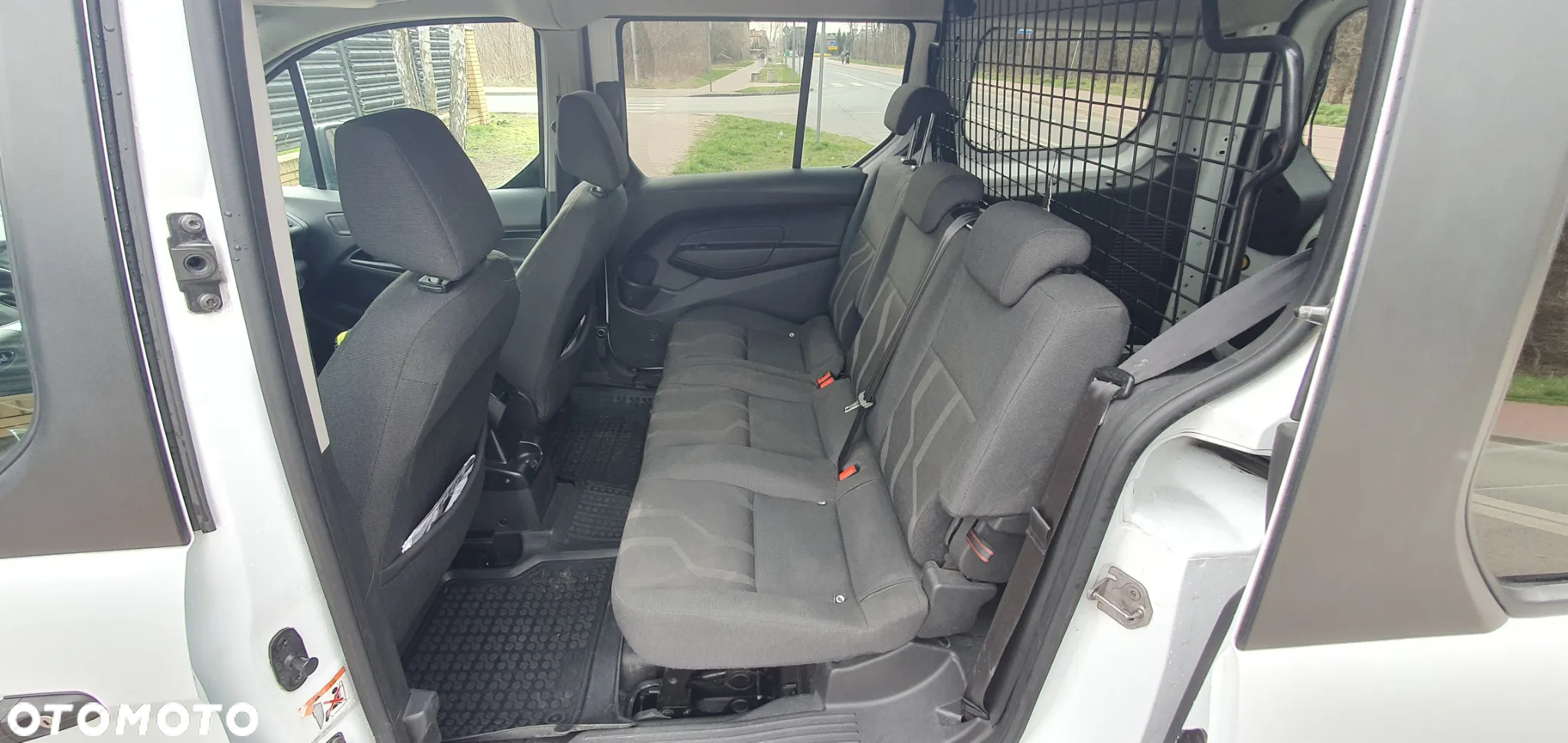 Ford Transit Connect - 7