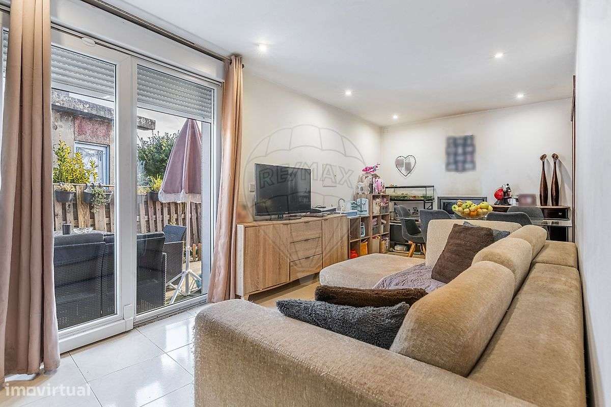 Moradia T2 para venda-3