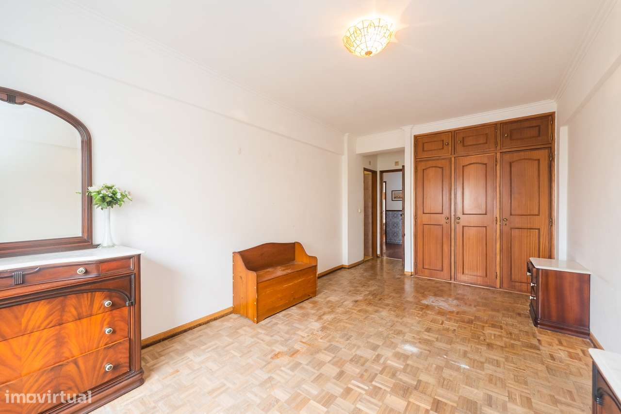 Apartamento T3 Venda em Massamá e Monte Abraão,Sintra-9