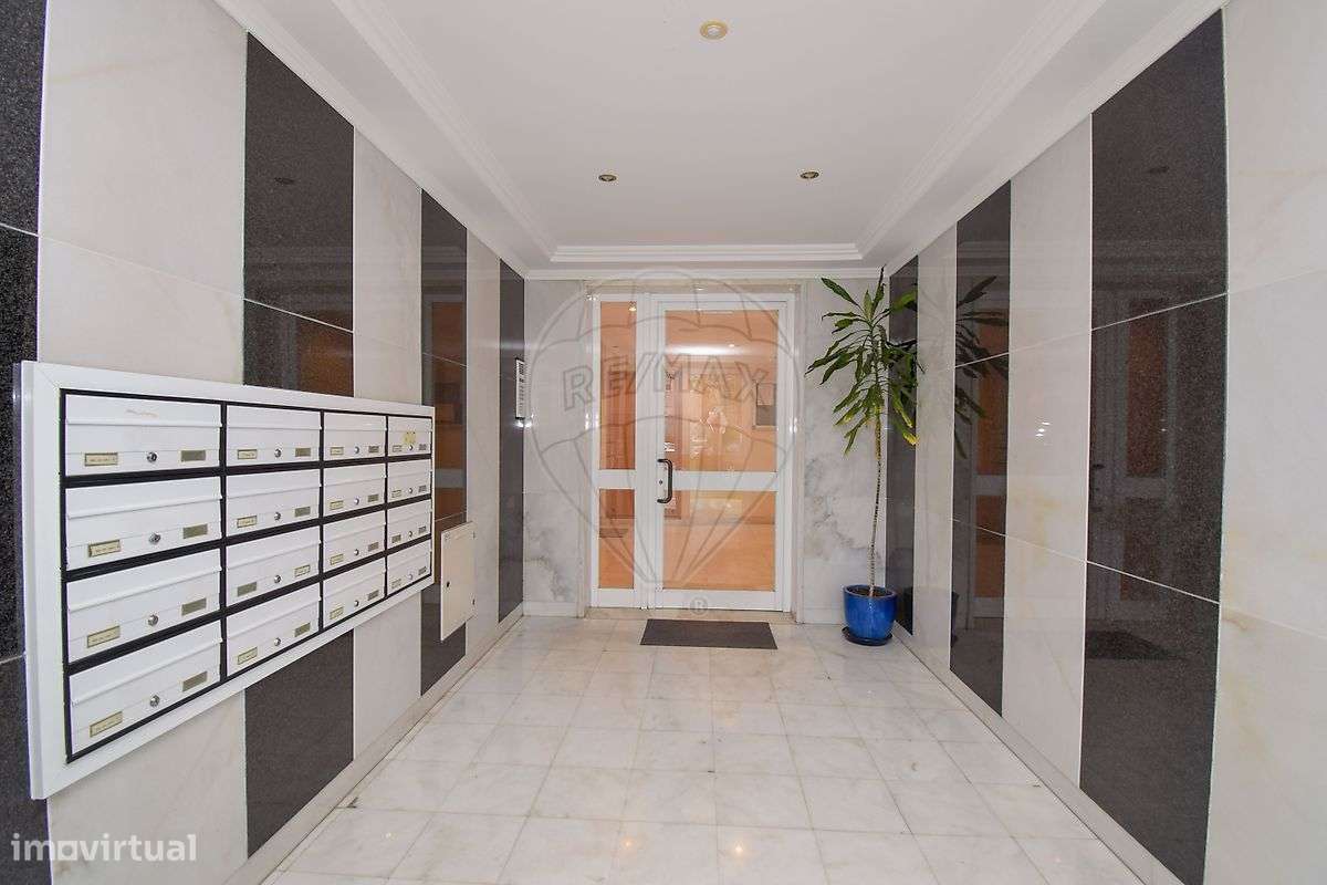 Apartamento T2 para arrendamento - Grande imagem: 2/26