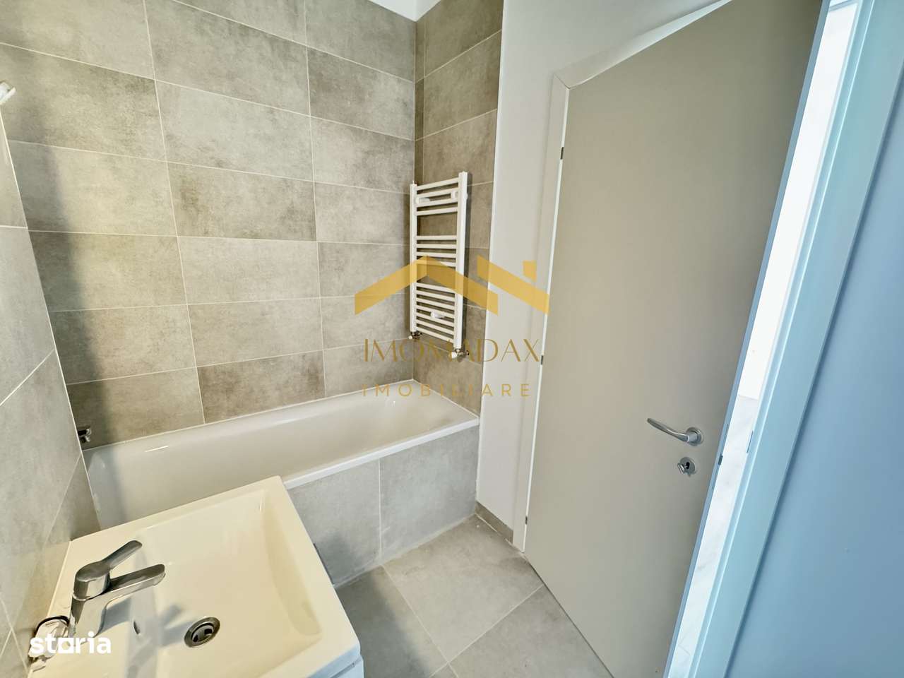 Aradului-3 Camere- 2 Terase-15