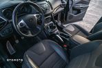 Ford Kuga 1.6 EcoBoost 2x4 Trend - 18