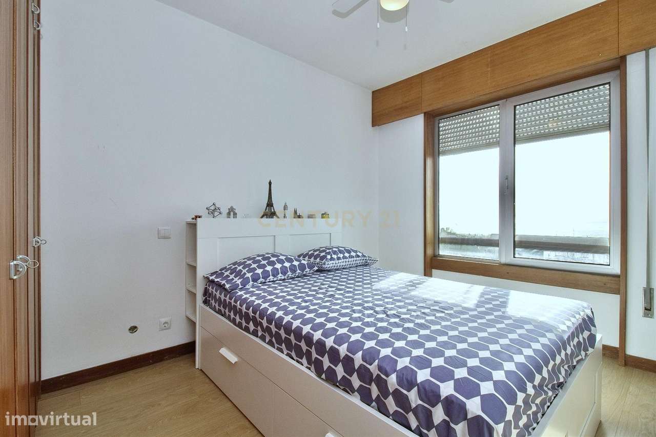 Magnífico Apartamento T3 com vista direta de mar!-34