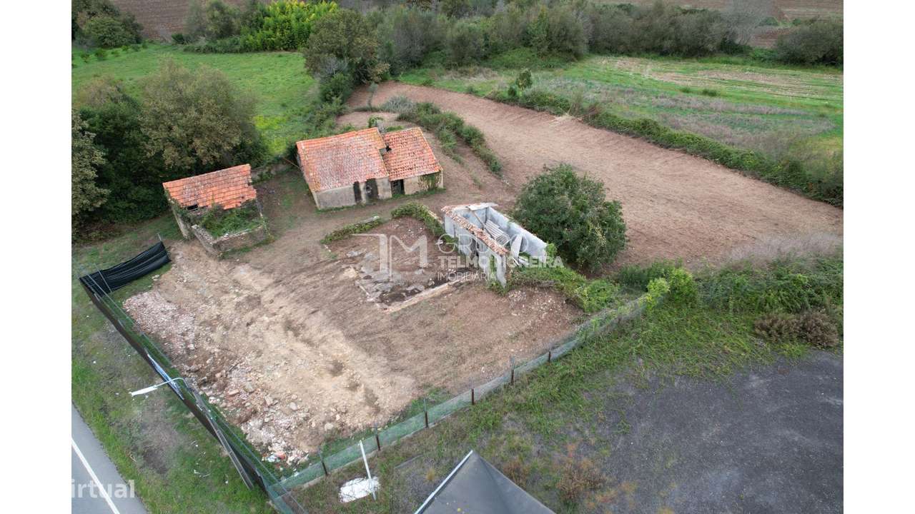 Moradia para Restaurar T3 em Ovar-6