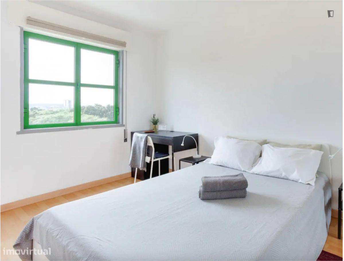 Quarto - localizado em Bela Vista Lisbon - Grande imagem: 3/6