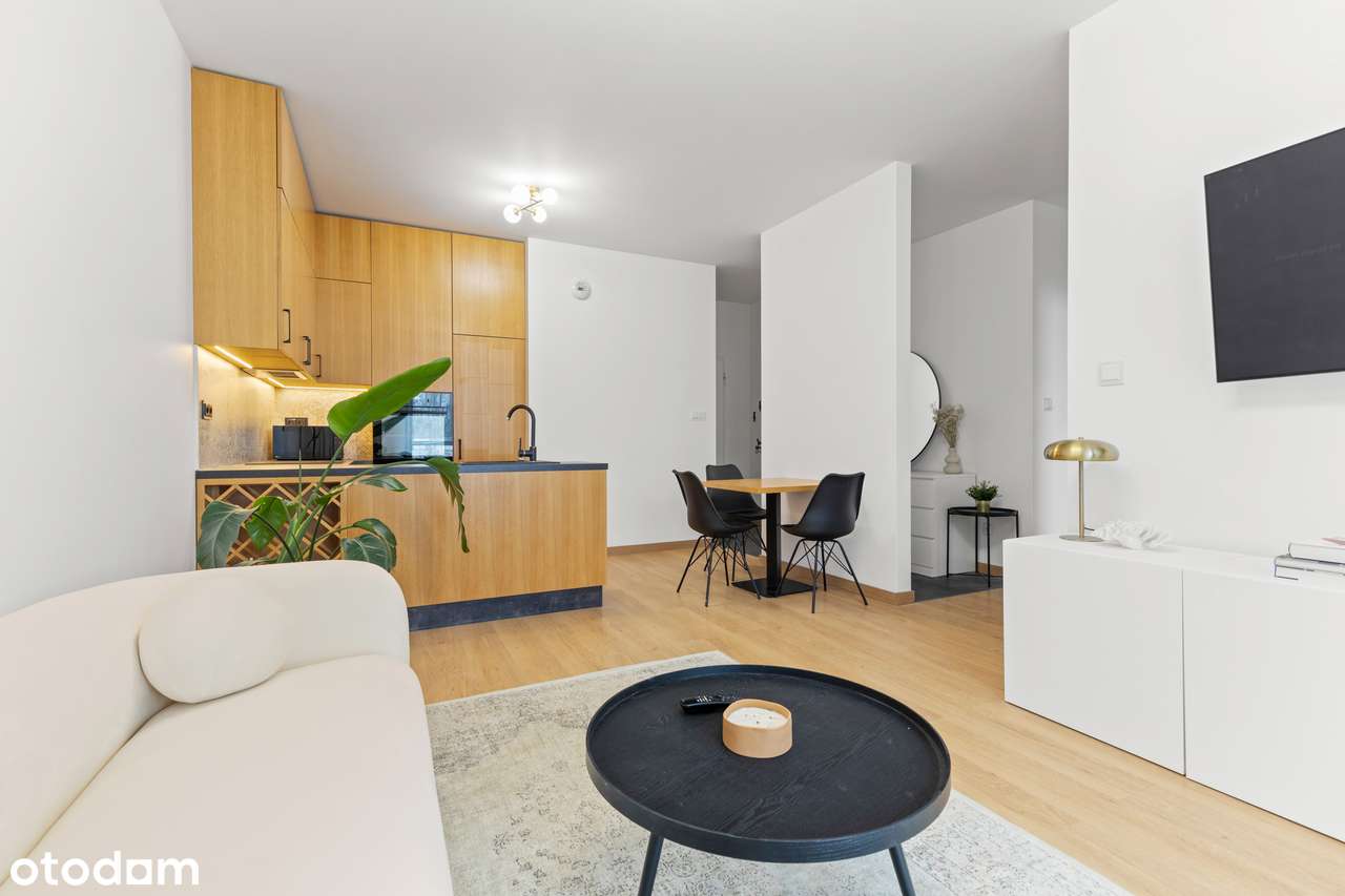 Słoneczne 3 pokojowe mieszkanie na Zawadach | Prywatny ogród-3