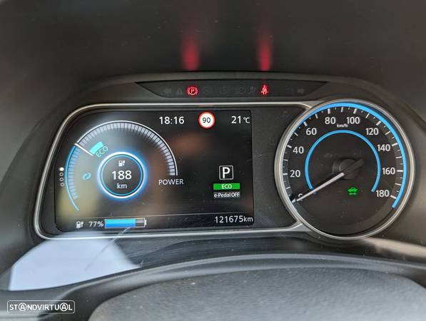 Nissan Leaf 40 kWh N-Connecta - 4