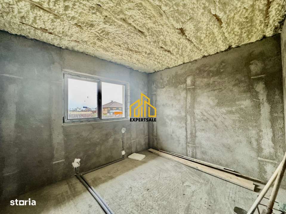 CASA DOMNESTI/ UTILITATI/ 4 CAMERE/410 MP TEREN - Imagine principală: 4/6