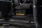 Land Rover Defender - 23