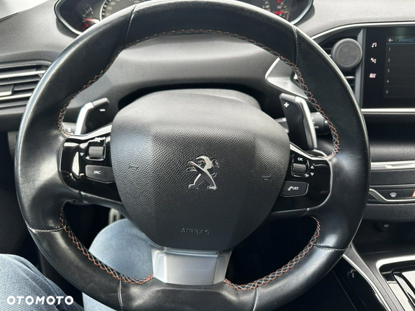 Peugeot 308 - 26