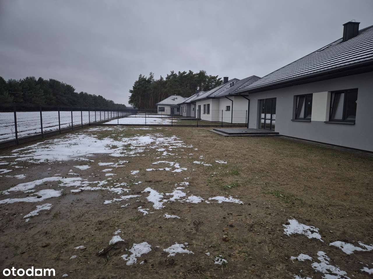 Nowe Domy Parterowe z podwójnym garażem-6