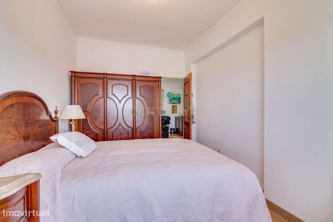 Apartamento T2 na Cova da Piedade com vista panorâmica de 180 graus-18