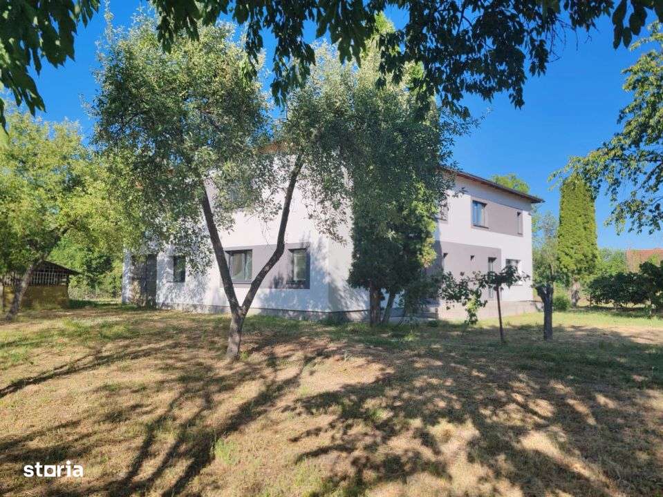 Duplex de vanzare, 180 mp utili, 1600mp curte, Dabaca - Imagine principală: 2/14