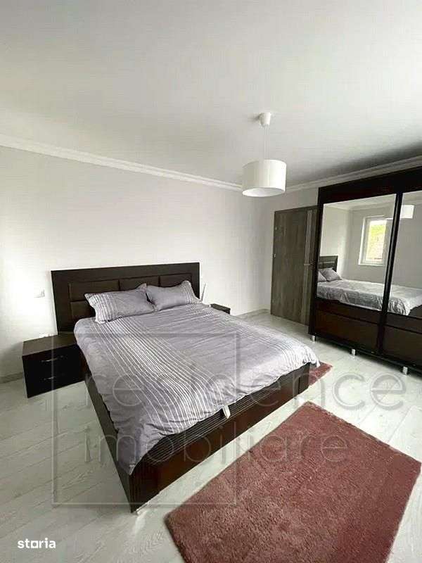 Apartament 3 camere, Dambul Rotund, zona Taietura Turcului+Garaj - Imagine principală: 5/8