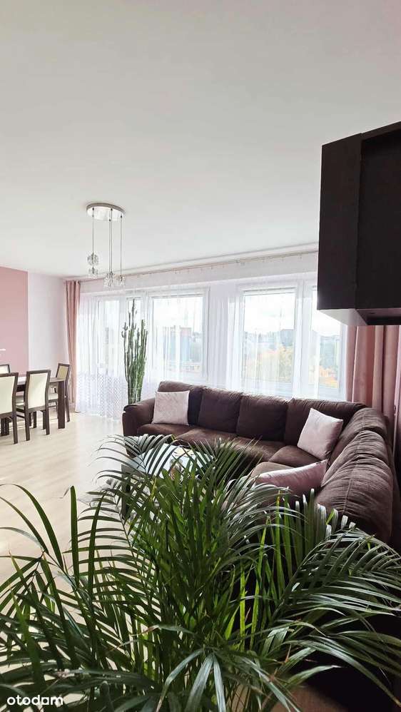 Sprzedam 3 pokojowe mieszkanie bardzo dobry standard-4