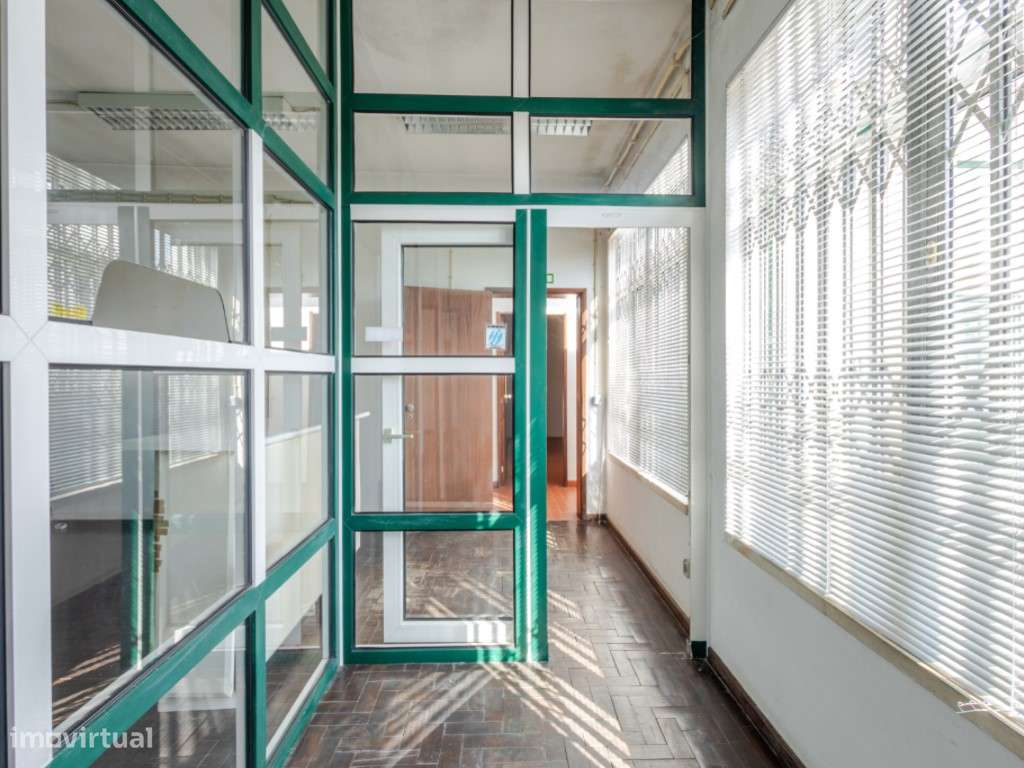 Armazém em Montemor-o-Velho - Grande imagem: 4/26