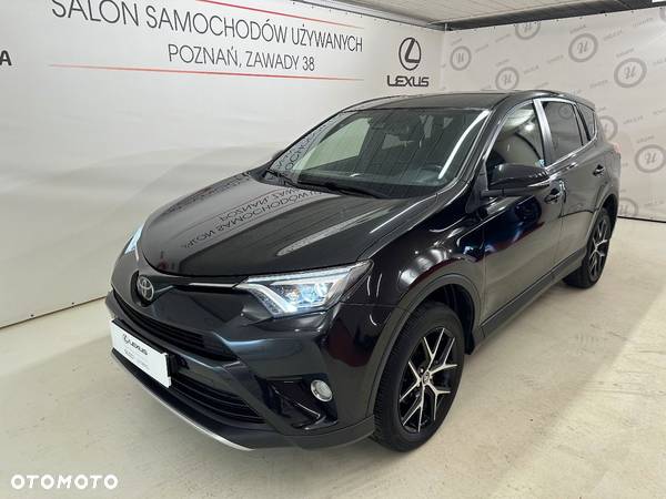 Toyota RAV4 - 1