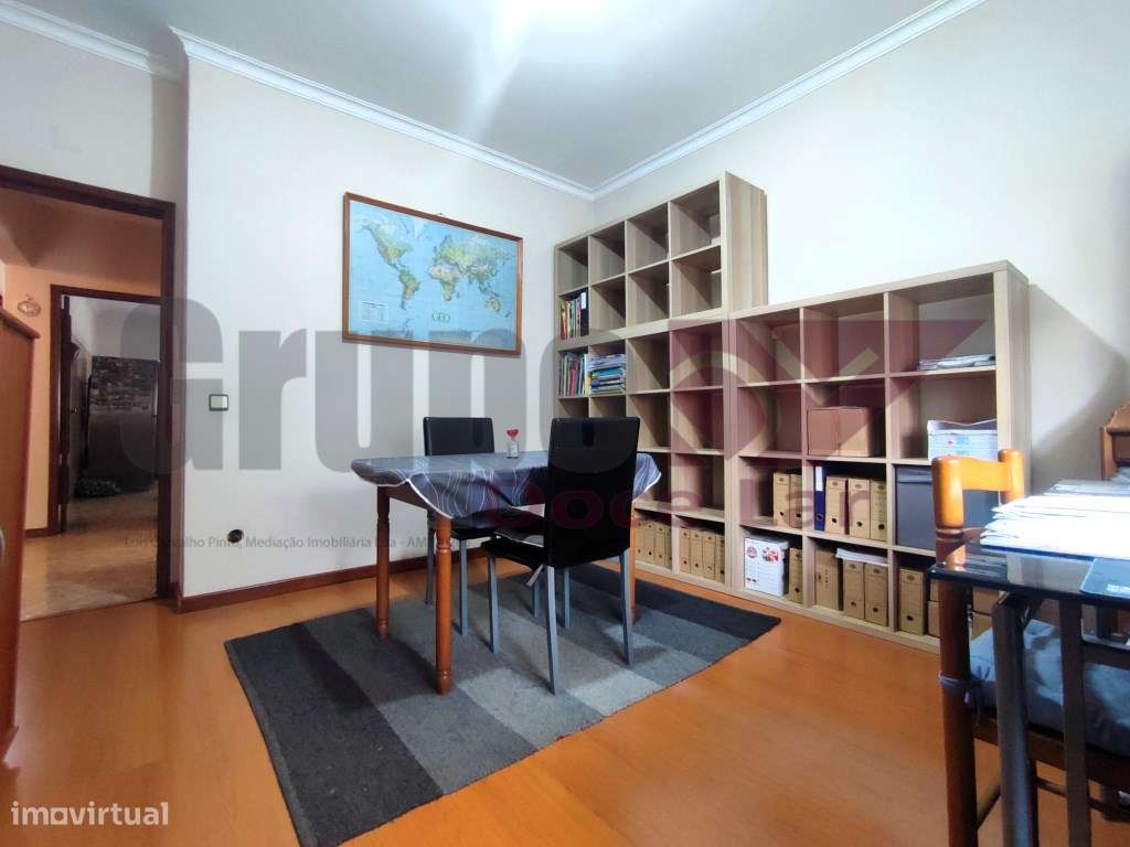 Moradia Isolada T5 com Garagem e anexo em Quinta do Conde-15