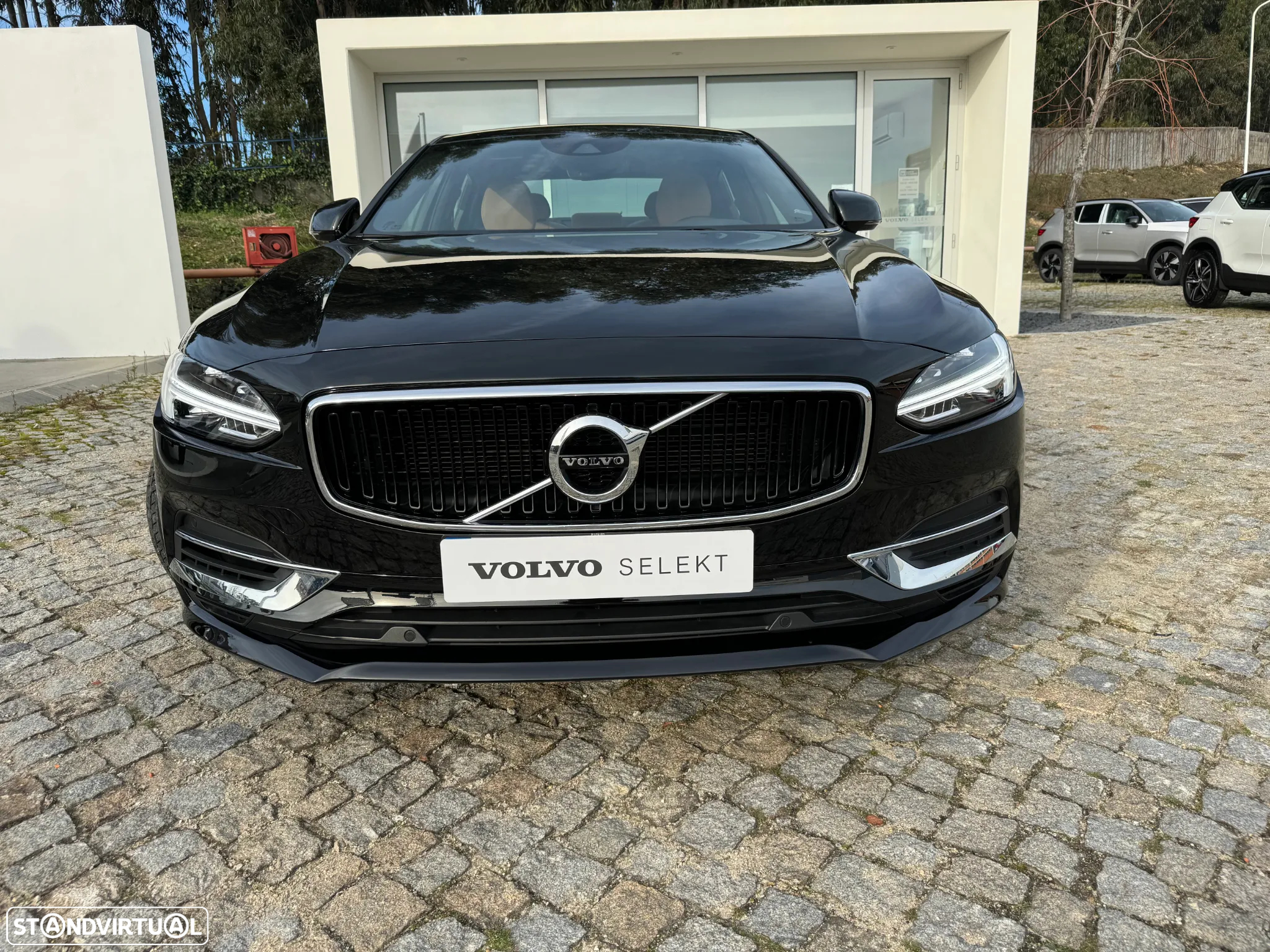 Volvo S90 2.0 T8 Momentum AWD Geartronic - 7