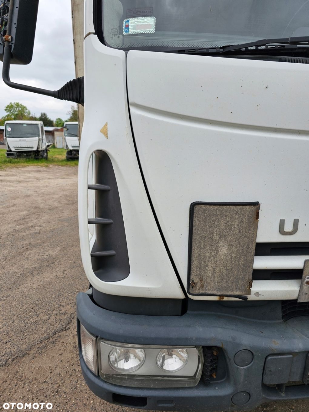 OWIEWKA PRAWA POLIK NAROŻNIK PRAWY IVECO EUROCARGO 02-15 rok - 1