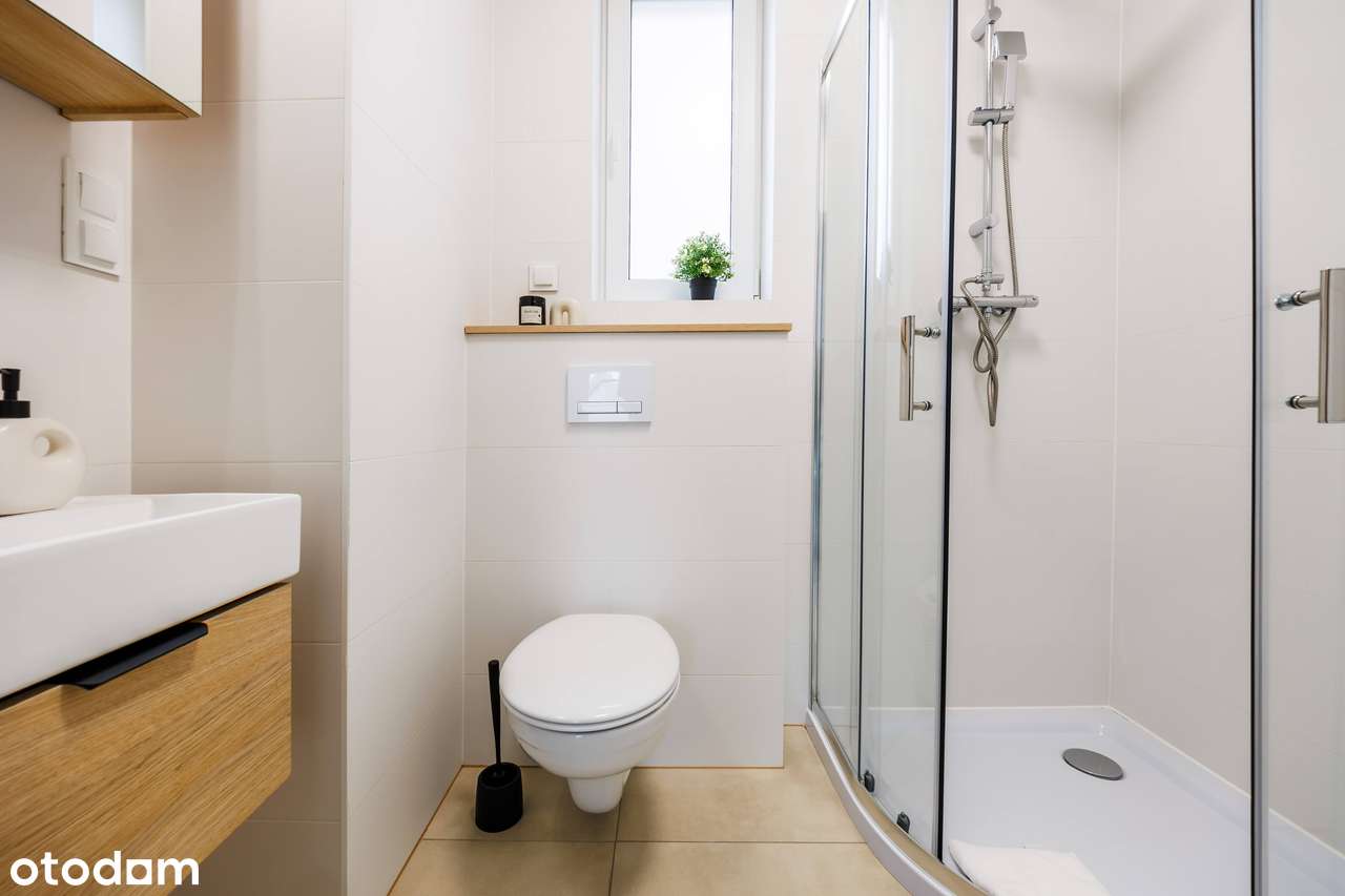 Nowa Kawalerka do wynajęcia z klimatyzacją, windą i balkonem, Centrum - Pełny obrazek: 4/9