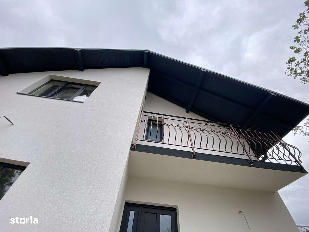 Casa 4 camere Holboca Iasi + 600 mp teren ASFALT/ CANALIZARE-3