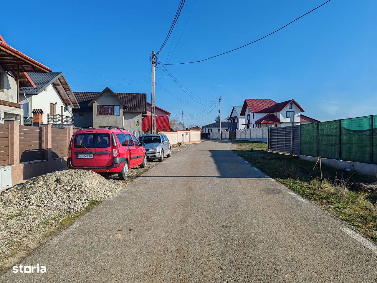 Teren Albota, Str. Morlovani, Su=1776 mp, D=40 ml, utilitati, asfalt-0