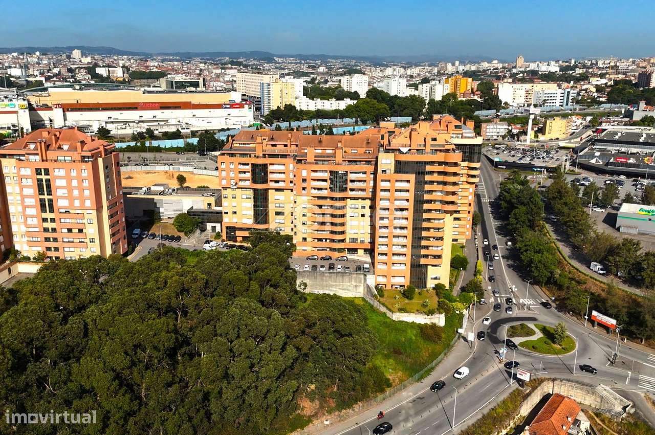 Apartamento T3 com Vista Mar nos Jardins D’Arrábida-5