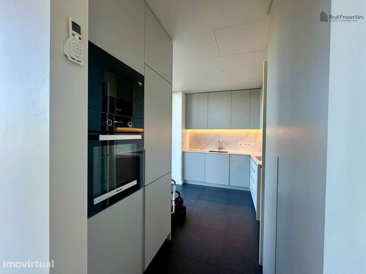 Apartamento T1 no Condomínio Horizon | Primeira Linha de Praia no Fort-7