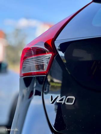 Volvo V40 2.0 D2 Momentum - 31