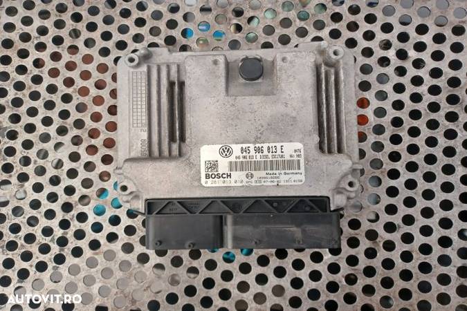 Calculator motor ECU 045906013E Volkswagen VW Polo 4 (facelift)  [din 2005 pana  2009] seria Hatchb - 2