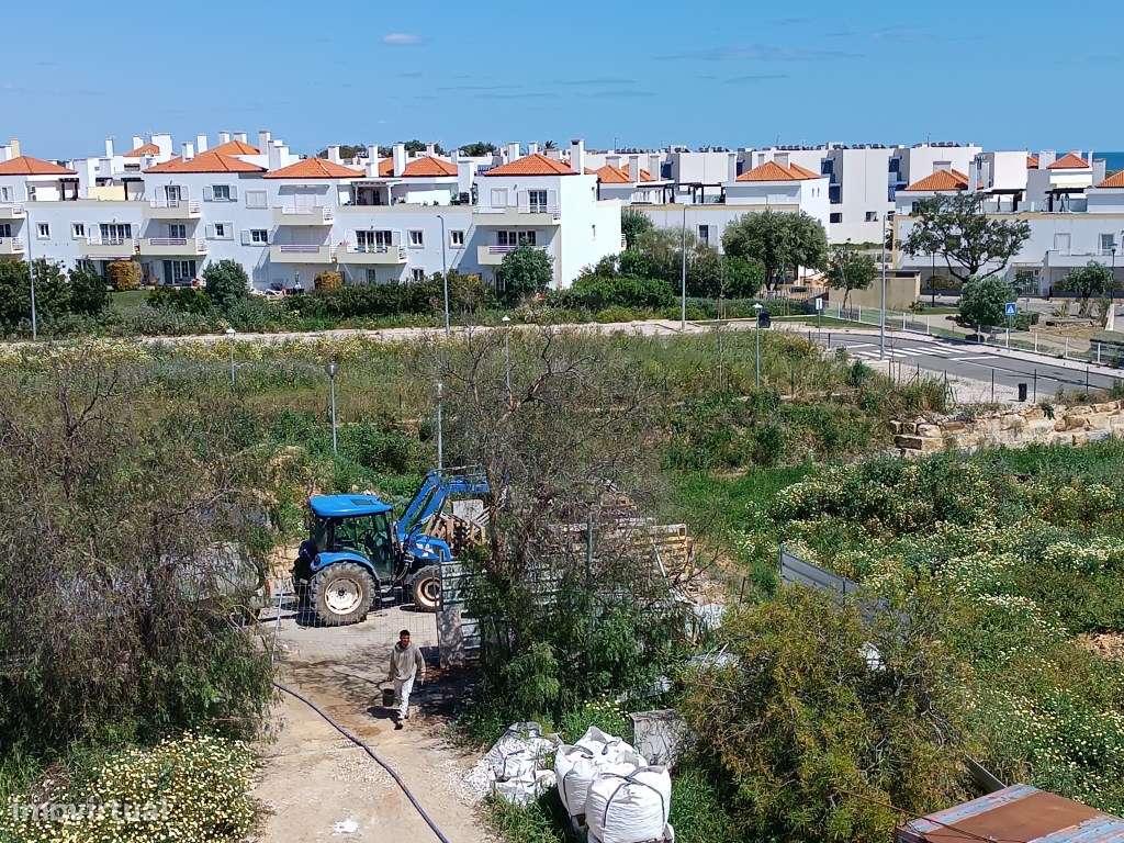 Lote para construção de 11 apartamentos em Cabanas de Tavira, Algarve - Grande imagem: 4/27
