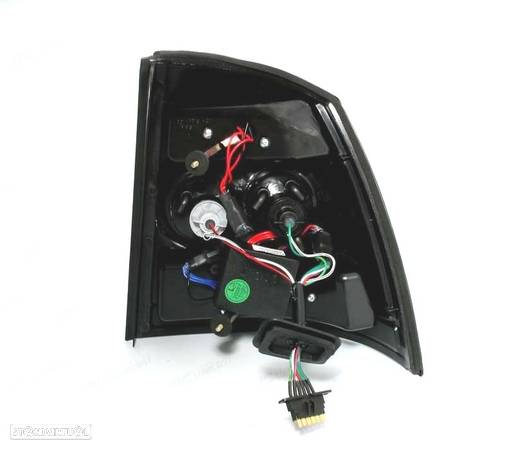 FAROLINS TRASEIROS LED PARA OPEL ASTRA G 97-04 VERMELHO PRETO - 2