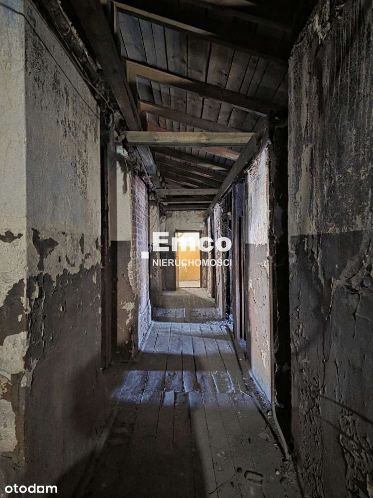 Konkurs ofert na sprzedaż powierzchni strychu do adaptacji.-3