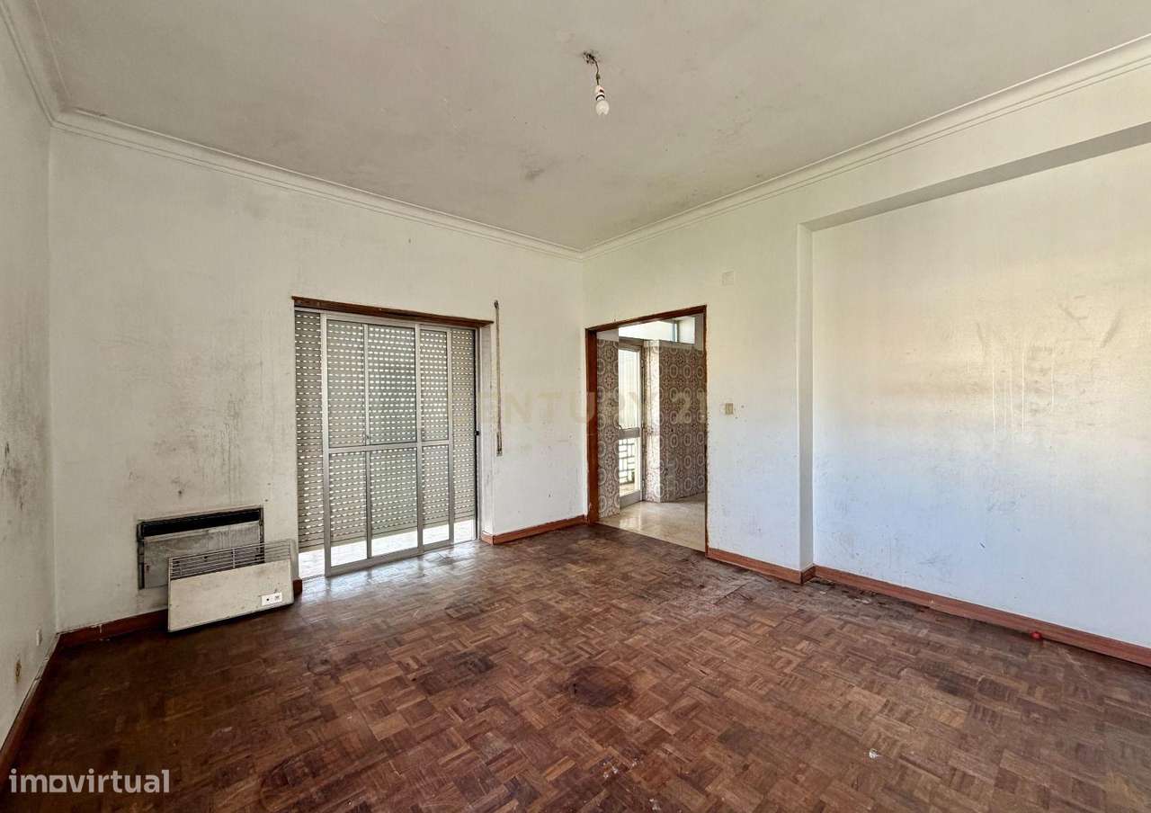 Apartamento T1 - com arrendamento a decorrer - Grande imagem: 5/10