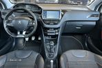 Peugeot 208 1.2 PureTech GT Line - 24