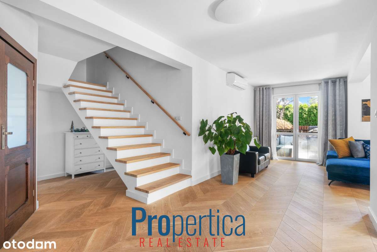 Funkcjonalny dom na dużej działce !-12