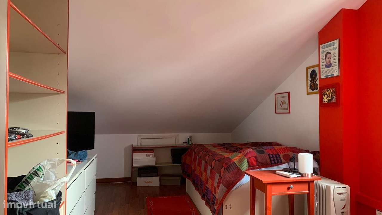 Moradia T3+1 em Vale de Milhaços-30