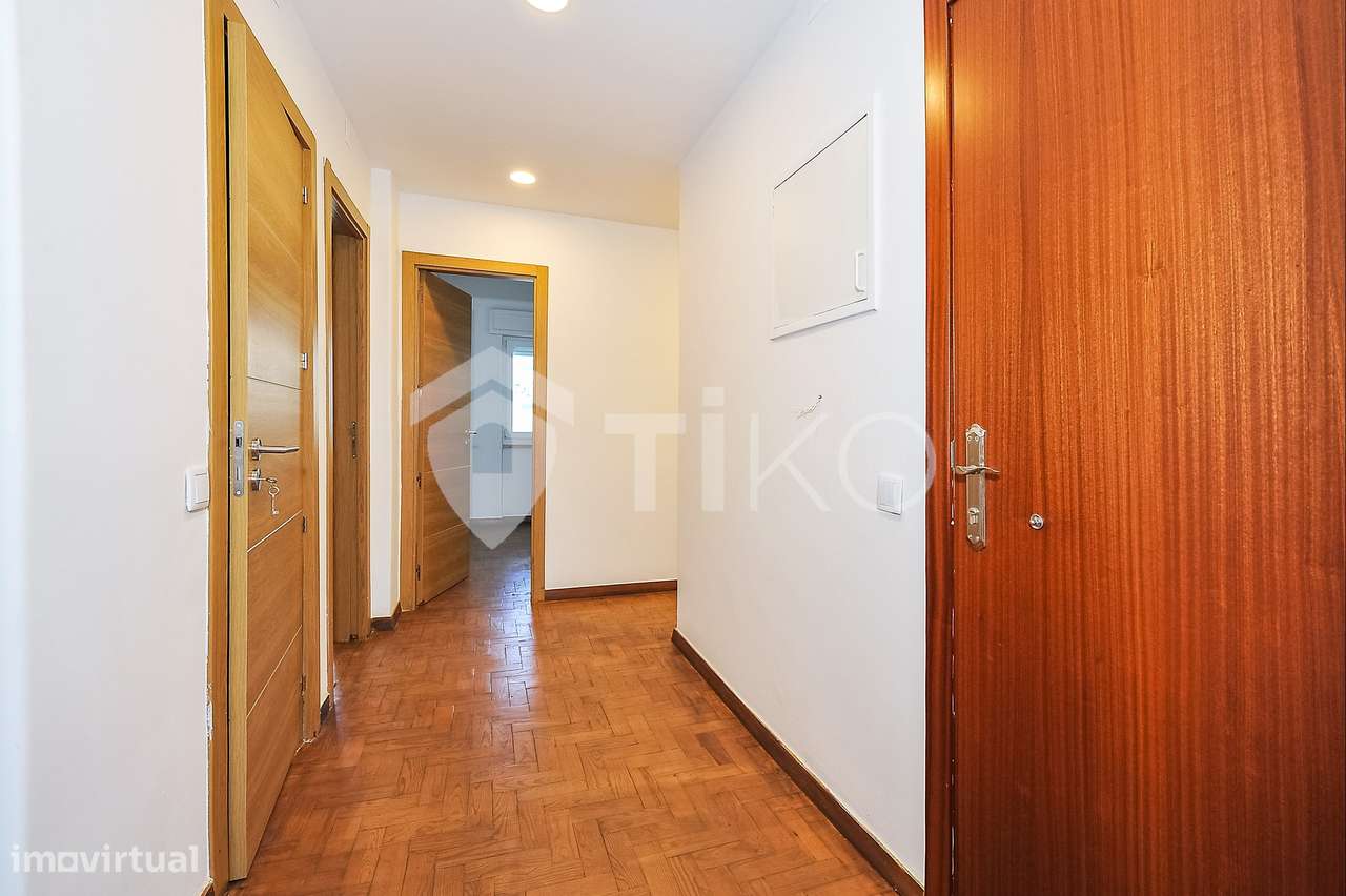 Apartamento T3 renovado no Montalvão, Setúbal-1