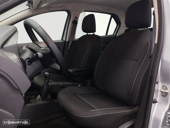 Dacia Logan 0.9 TCe Confort - 11