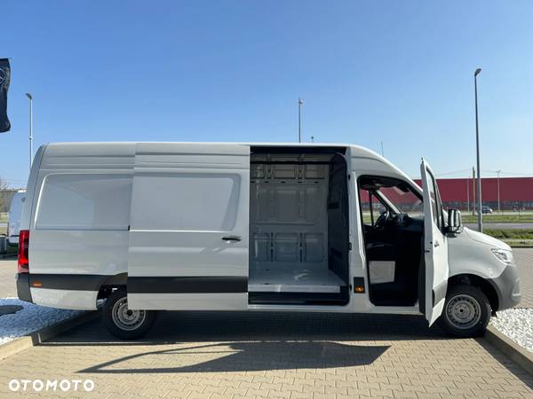 Mercedes-Benz Sprinter 317 - 4