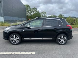 Peugeot 2008 1.2 PureTech Crossway