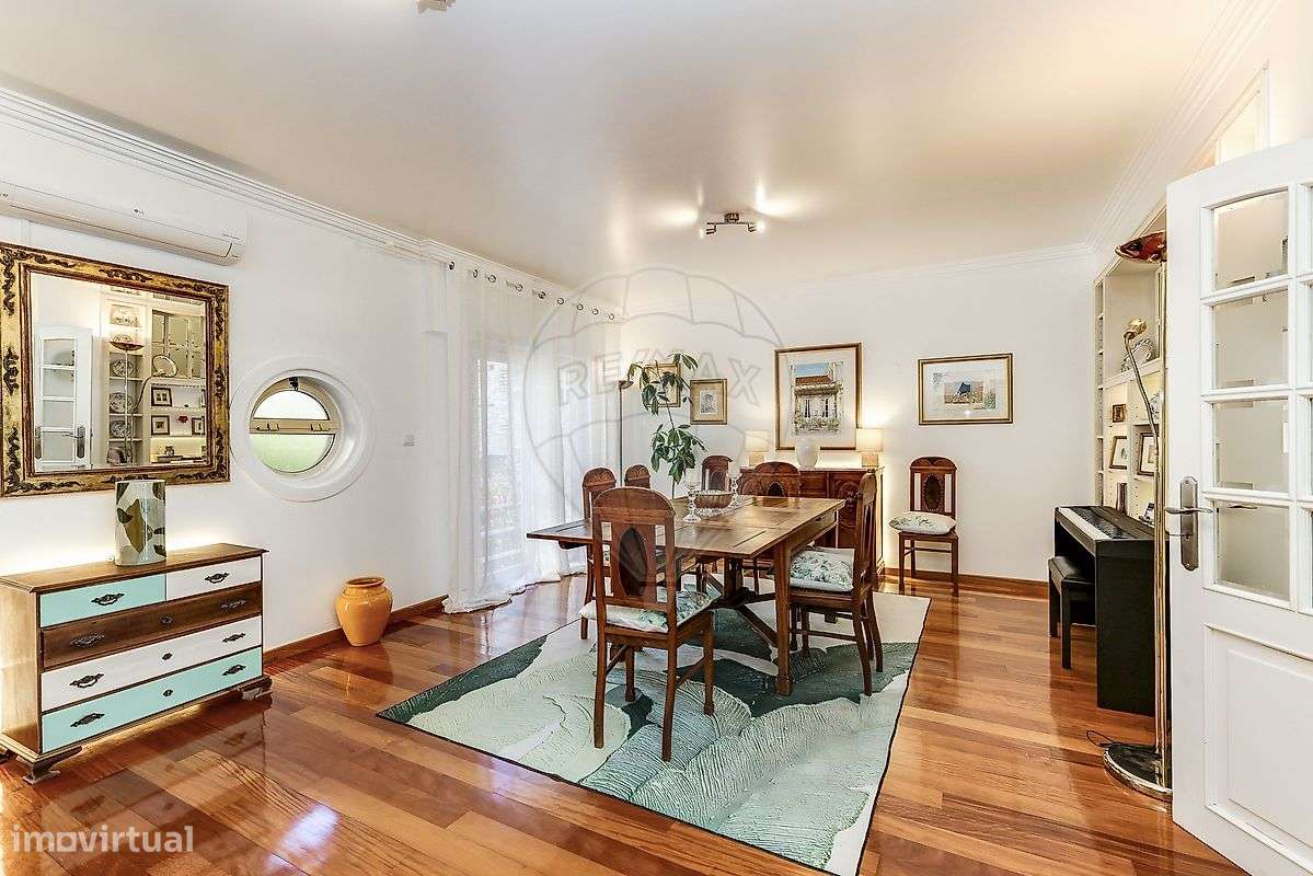 Moradia T4 para venda-6