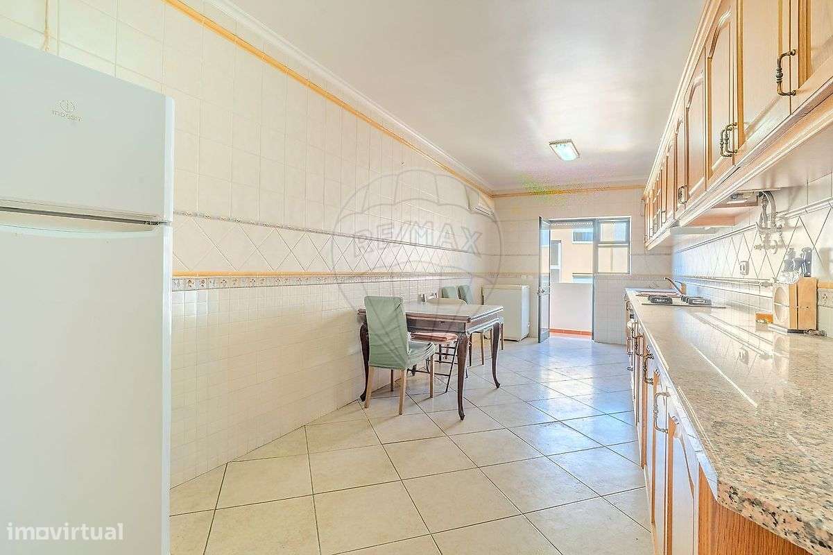Apartamento T4 para venda-18