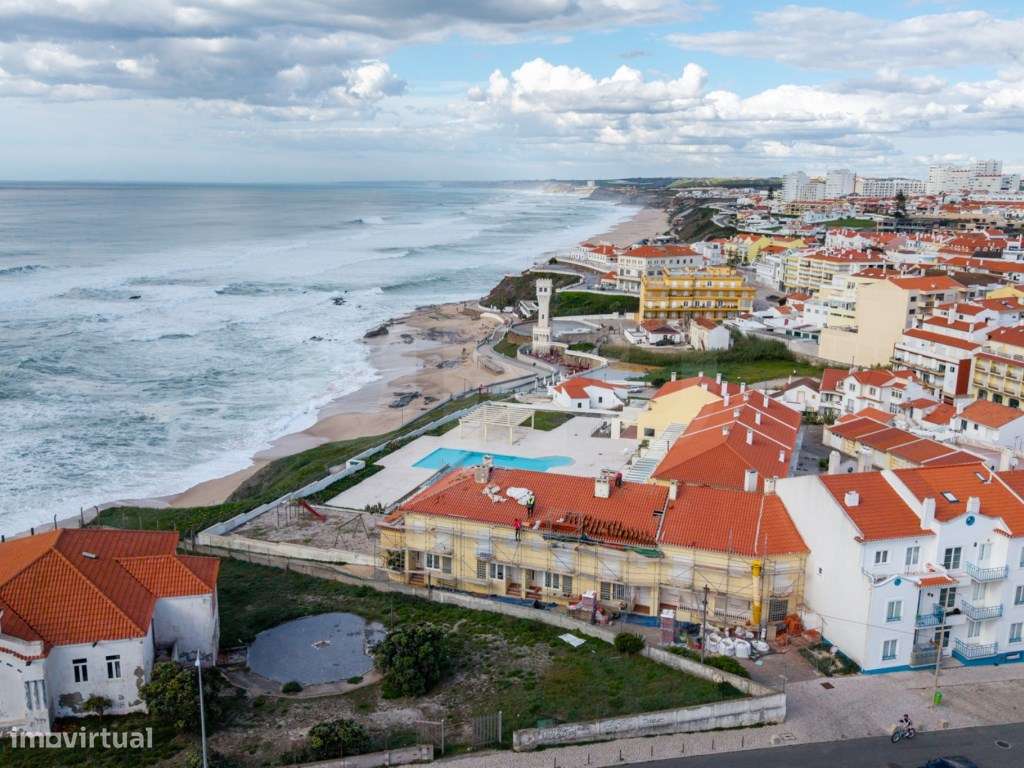 Moradia T2 com piscina e vista mar para venda em Santa Cruz.-32