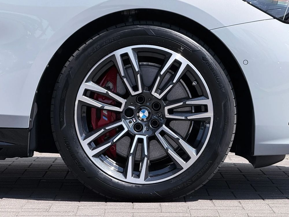 BMW Seria-5 540D Xdrive 2025 — zdjęcie 5