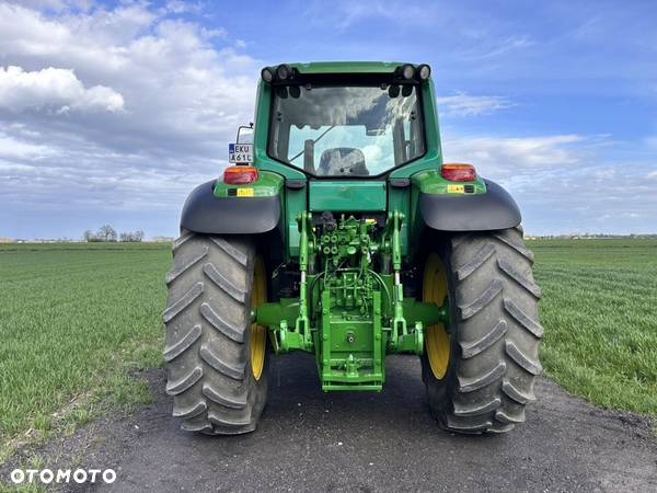 John Deere 6820 - 15